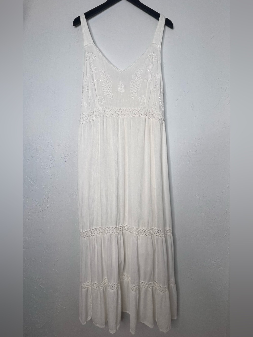 White Boho Maxi Dress 3X Embroidered Beaded Crochet Cottagecore Festival Light